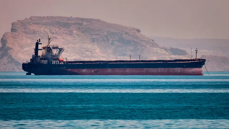 Irán: EEUU pone en riesgo la reapertura de Ormuz