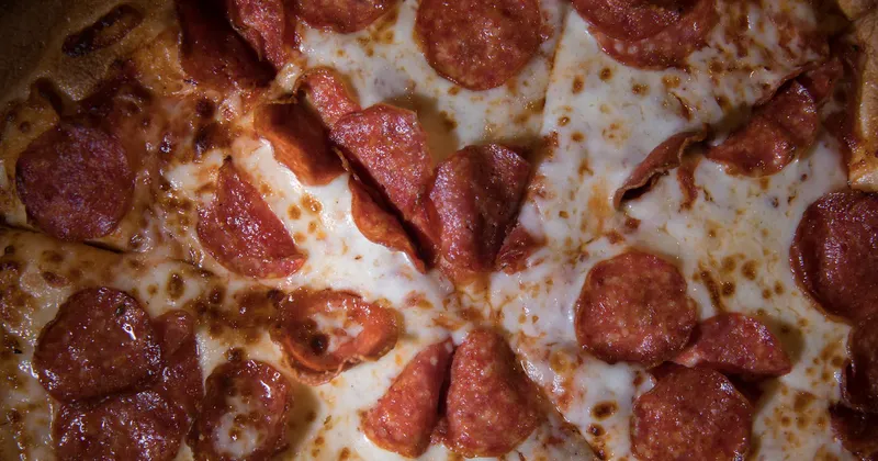 Acciones de Domino’s Pizza Enterprises caen 13%, su mayor desplome desde febrero, por bajas ventas