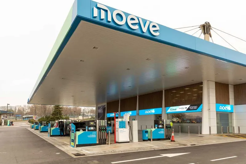 Moeve duplica el ahorro en gasolina: hasta 20 euros por repostaje