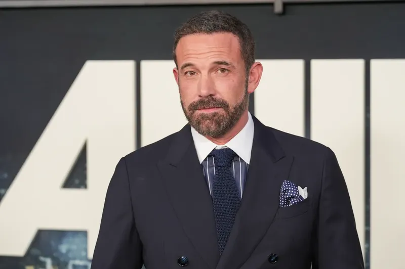 Ben Affleck y su español conquista a sus fans mexicanos en el estreno de “Animals”