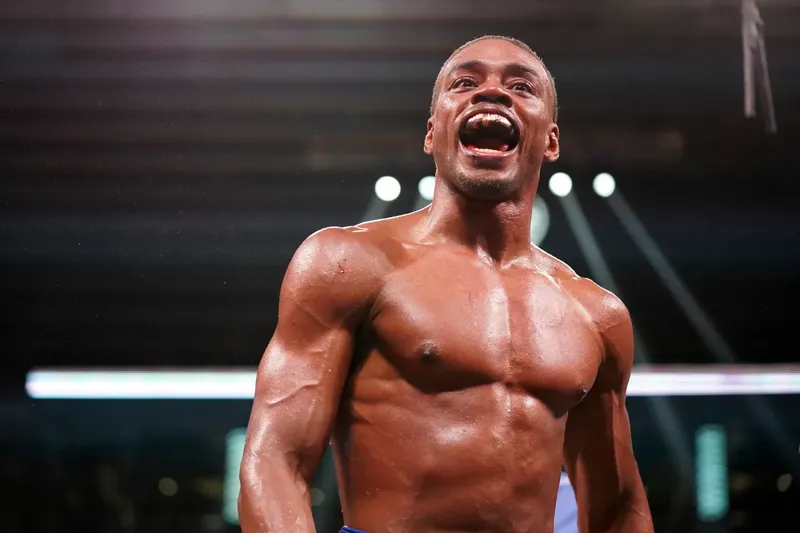 Errol Spence Jr. anunció su retiro tras perder ante Tim Tszyu