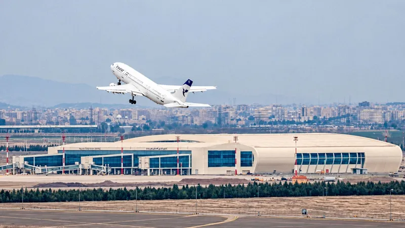Irak reabre el tráfico aéreo con Irán