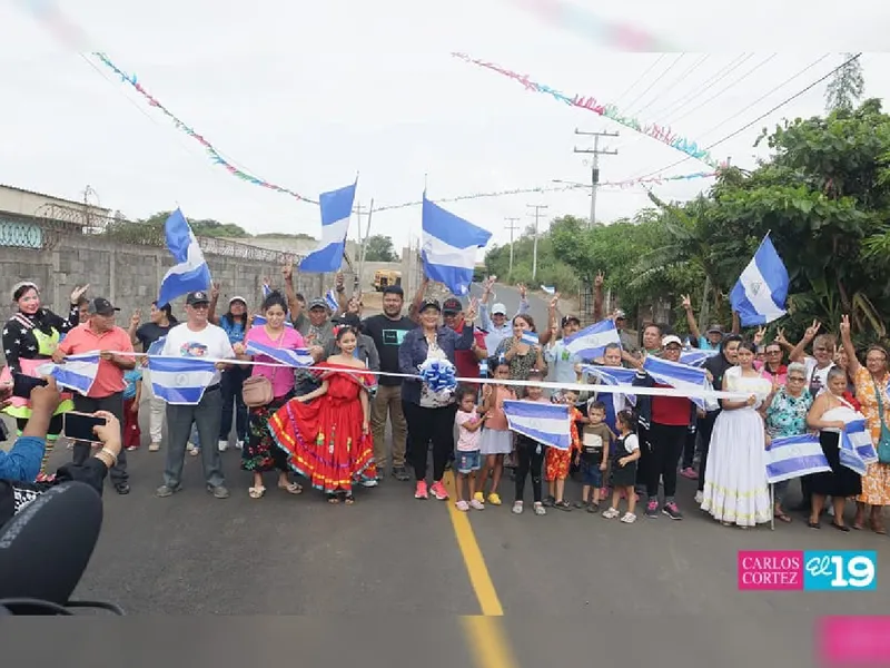 En el mes patrio más obras de amor para el Pueblo Presidente