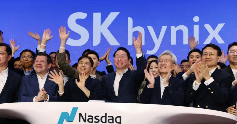 Las acciones de SK Hynix se desploman en Seúl tras su debut bursátil en Estados Unidos