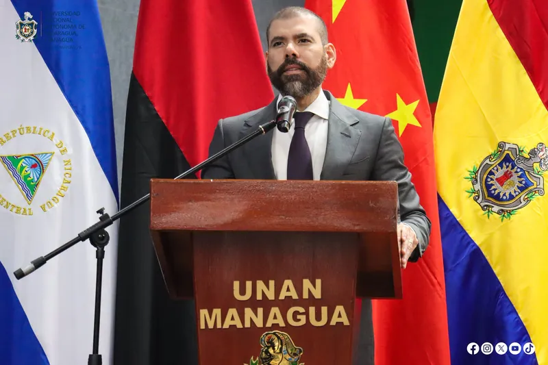 Imparten Seminario sobre la Construcción de un Sistema de Gobernanza Mundial más justo