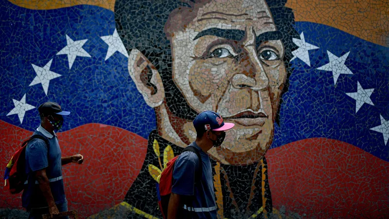 Bolívar en el siglo XXI: dirigentes venezolanos reivindican su pensamiento frente a los desafíos regionales