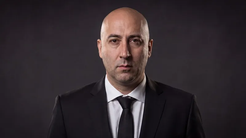 El asesor estrella de la derecha latinoamericana rompe el silencio desde la cárcel