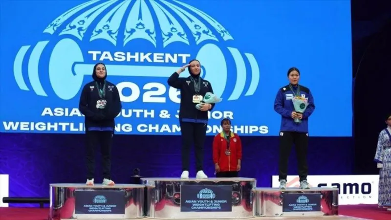 Chicas iraníes suman 6 medallas en halterofilia en Campeonato Asiático