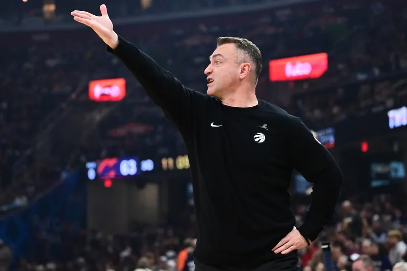 Darko Rajakovic renueva con los Raptors