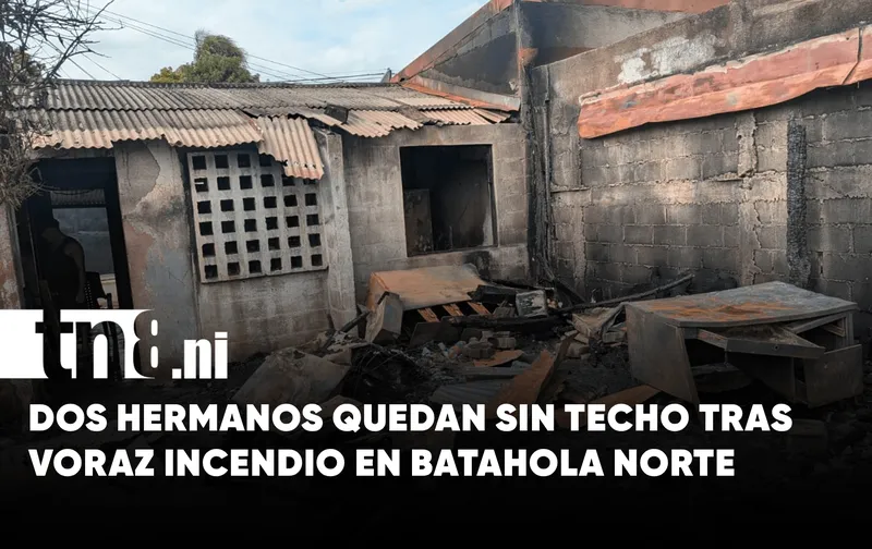 Voraz incendio deja a dos hermanos en la calle y con pérdidas de más...