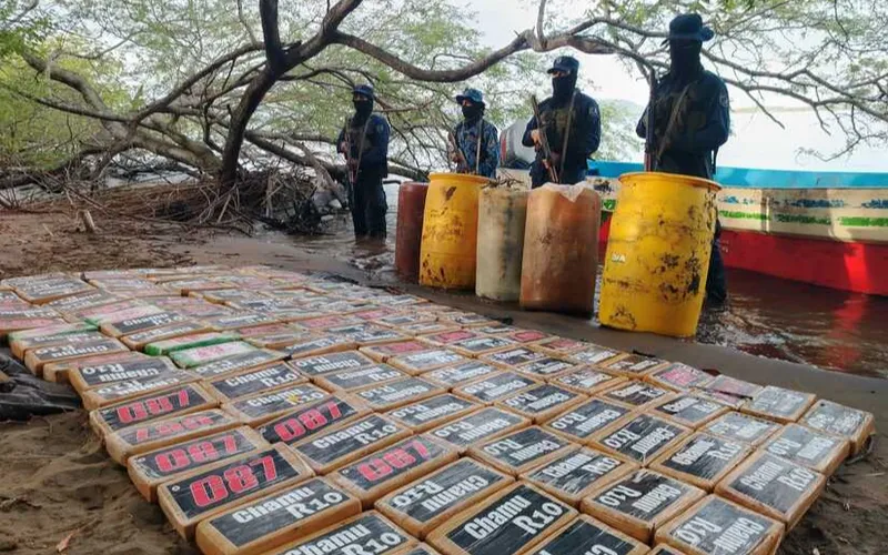 Operación Dignidad Nacional: Incautan 132 tacos de cocaína en Golfo de Fonseca