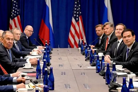 Lavrov transmite a Rubio que ataques de Kiev a infraestructura afectan los mercados energéticos mundiales