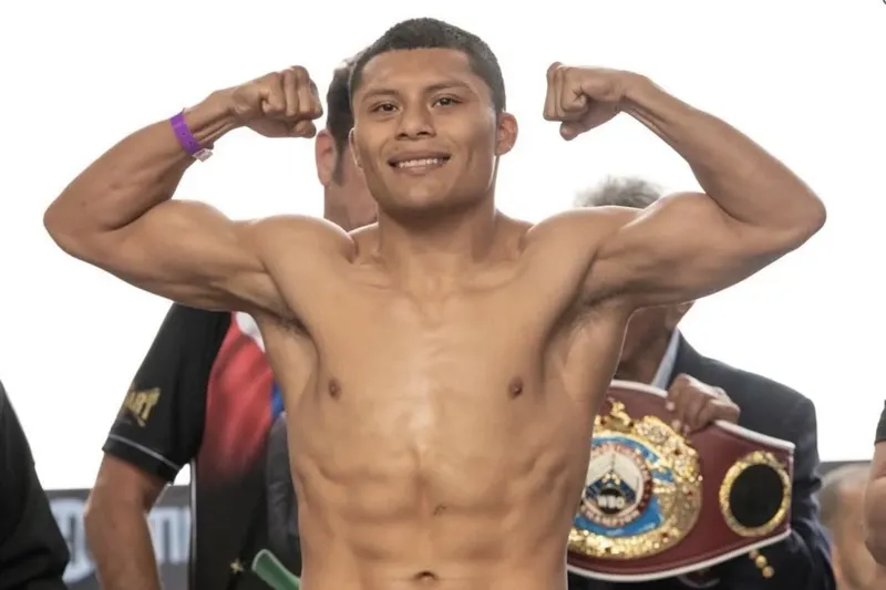 Isaac Cruz se juega ante Néstor Bravo una pelea millonaria con Ryan García