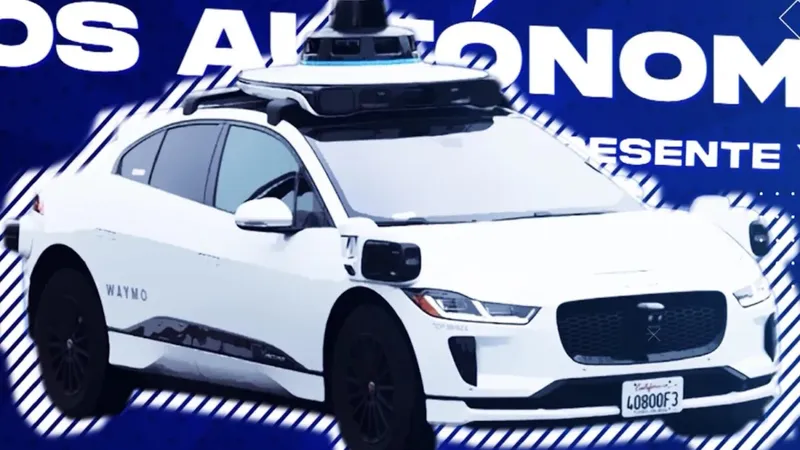 Un retraso regulatorio permite probar gratis el nuevo robotaxi de Waymo en California