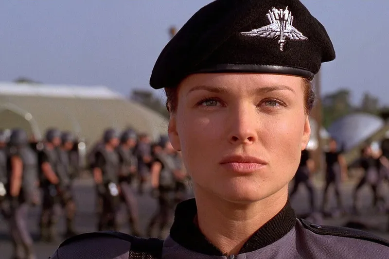 Paul Verhoeven, director, a Donald Trump: "No sé si sabe que Starship Troopers muestra a sus personajes como fascistas"