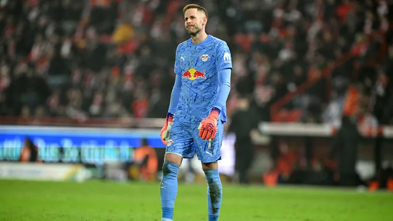 Péter Gulácsi llega a La Liga de la mano de Villarreal