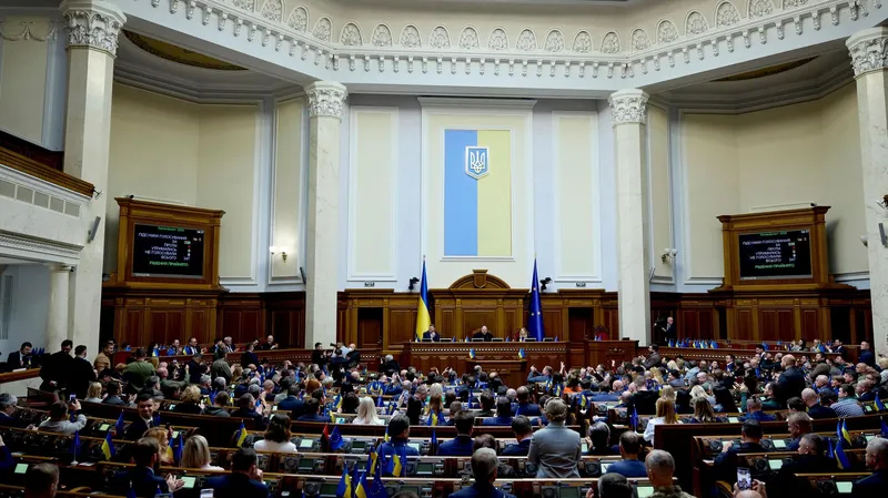 "Espada de Damocles": más de 60 diputados ucranianos están bajo investigación, según medios