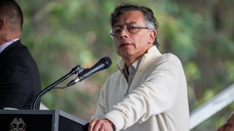 Petro entra de lleno en el conflicto político en Bolivia con una polémica declaración