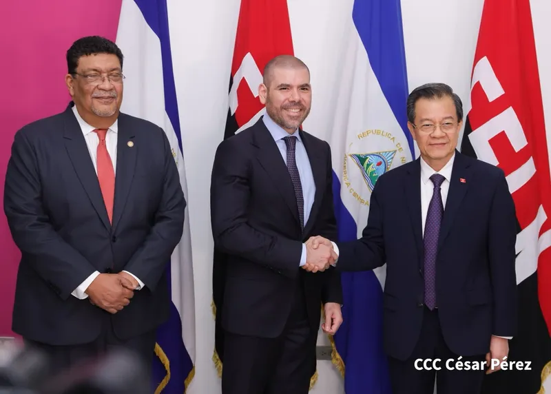Delegación de la República Socialista de Vietnam llega a Nicaragua