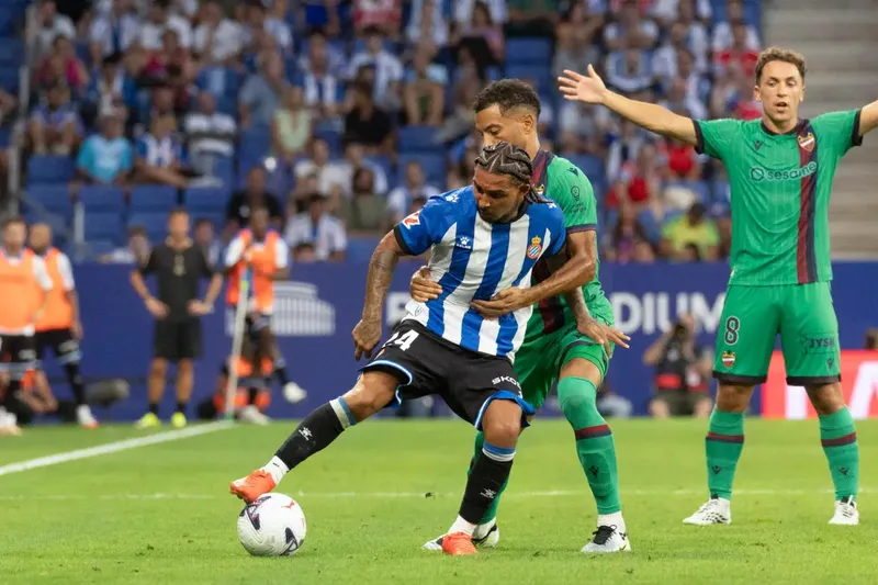 Comenzó LaLiga, pero sin partidos de Real Madrid, Barcelona y Atlético Madrid en la fecha 1