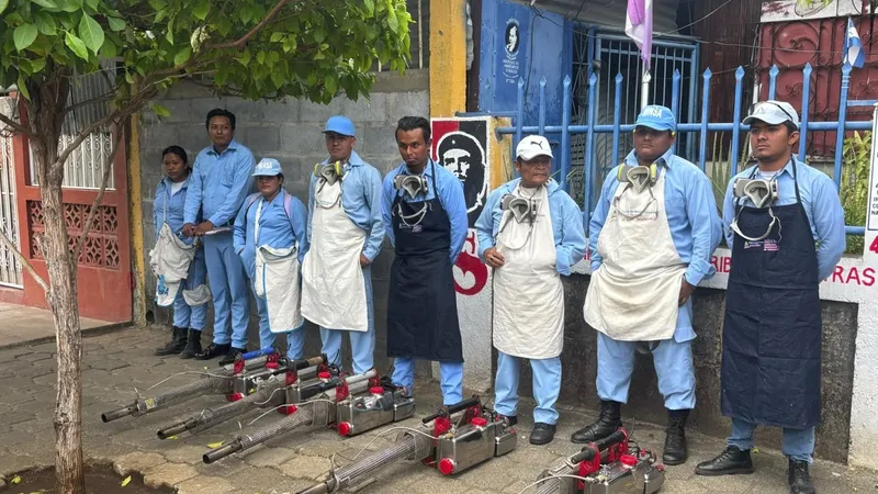 MINSA intensifica fumigación en el Barrio Cuba de Managua