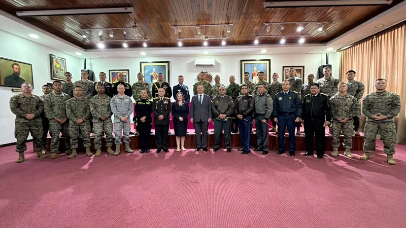 Militares de seis países se reúnen en Bolivia para dialogar sobre el combate al crimen organizado
