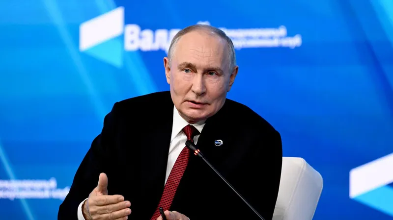 "La dimensión humana": un analista destaca la visión de Putin sobre el mundo multipolar, la IA y el futuro de Eurasia