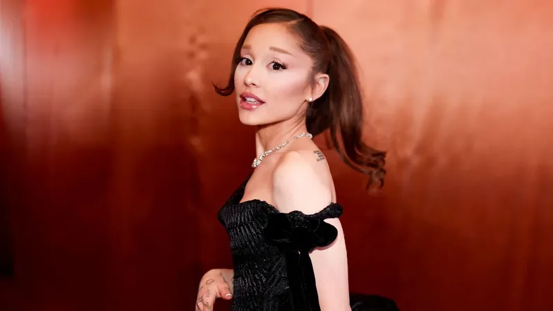Ariana Grande se alejará de la vida pública tras su gira por el 'escrutinio constante'