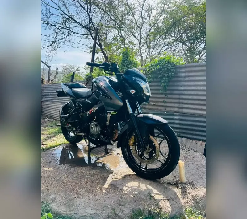 Hampones roban motocicleta estacionada frente a casa de su dueño en Estelí