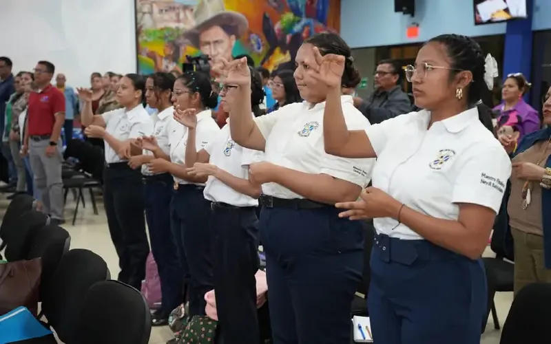 Sistema Educativo Nacional inicia formación en educación inclusiva para más de 6.00 maestros
