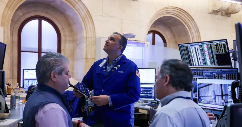 Citi cambia su estrategia en bonos, pero mantiene su apuesta por acciones, oro y uranio