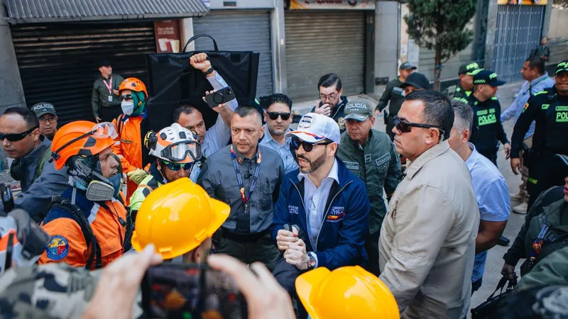 Respuesta al terremoto en Colombia es una "prueba de fuego" para De la Espriella, advierten expertos