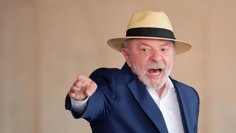 Lula lanza reto electoral a Trump y Milei