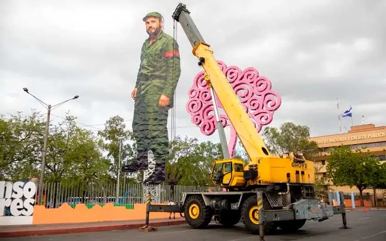 Instalan escultura del comandante Fidel Castro