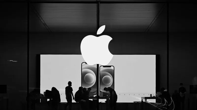 Apple prepara un futuro en el que usar un iPhone será más fácil que llegar a poseerlo