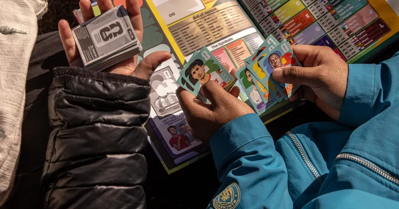 Fiebre por figuritas de Messi en el Mundial impulsa el mercado negro en Argentina