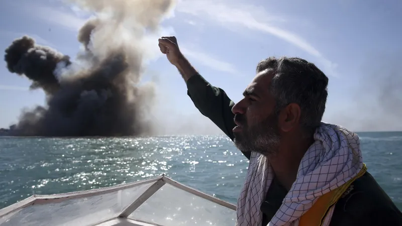 Irán lanza misil contra buque ligado a EE.UU. e Israel en el golfo Pérsico