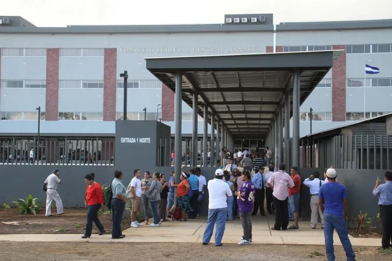 Procesan a 11 personas involucradas en trifulca en venta de imágenes religiosas en Managua