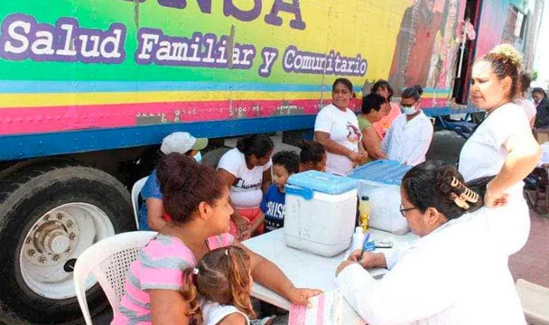 Más de 150 mil familias serán atendidas en ferias de salud y clínicas móviles