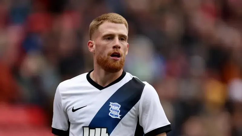 La estrella española del Birmingham espera con ganas el duelo contra el Barça