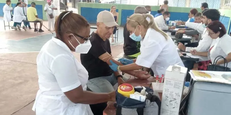 Haití y Cuba refuerzan la atención médica en Venezuela tras los terremotos