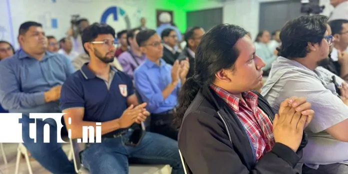 Más de 100 mentores reciben certificación internacional para Hackathon Nicaragua 2026