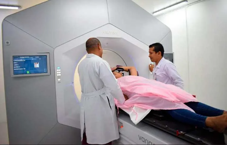 Mega feria de oncología en Carazo