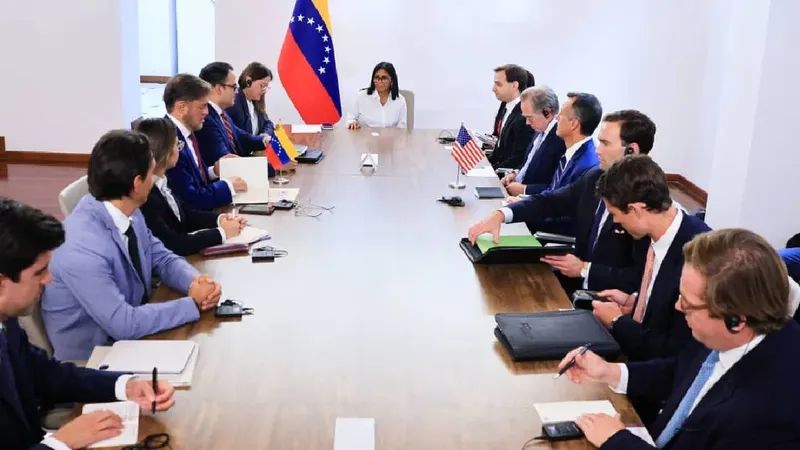 Venezuela y EEUU retoman contactos de alto nivel sobre economía y energía