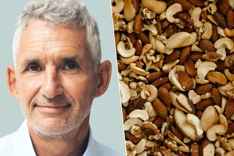 Tim Spector, experto en microbiota: “La mejor forma de ayudar a tu salud cerebral es comer frutos secos mixtos”
