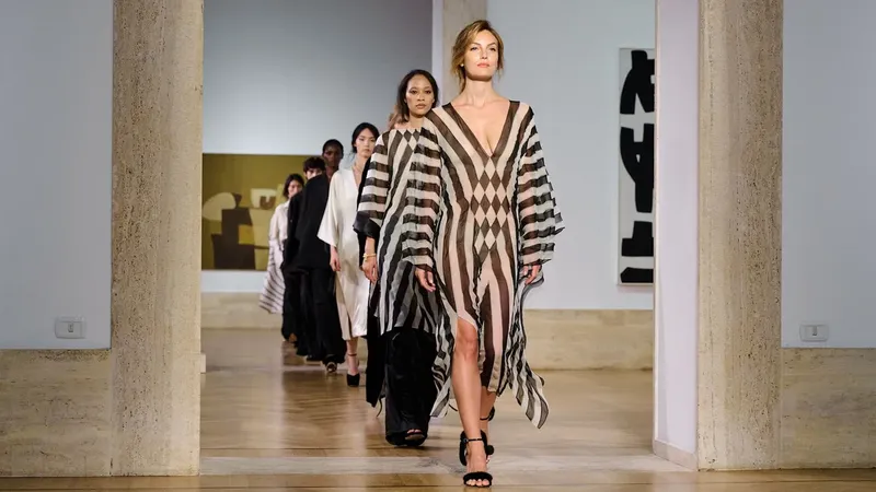 Todo sobre el debut de Alta Costura de Maria Grazia Chiuri en Fendi