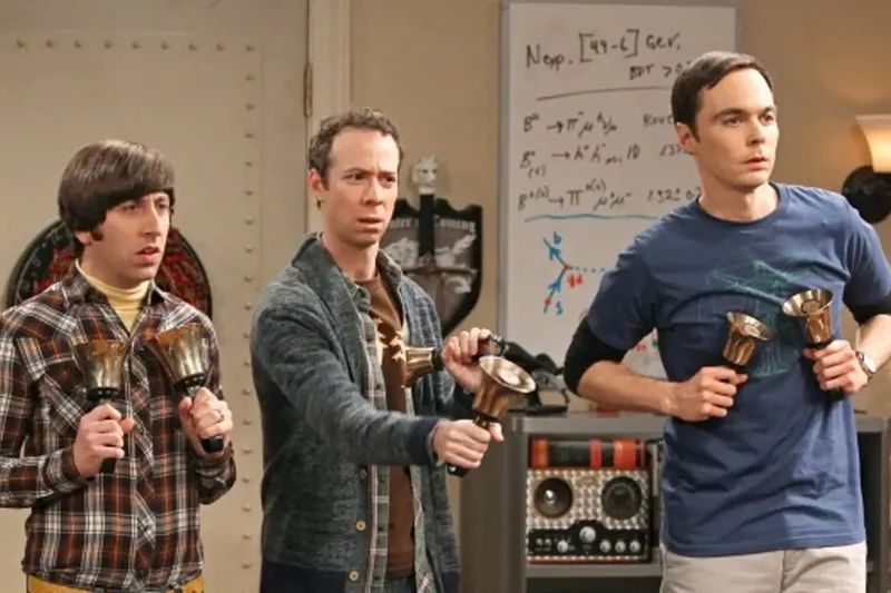 En The Big Bang Theory ahora tiene su serie de ciencia ficción. Hace 20 años iba a tener un nombre y un papel muy diferente
