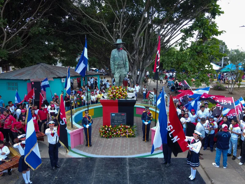 Masaya y Niquinohomo celebran con serenatas el natalicio de Sandino