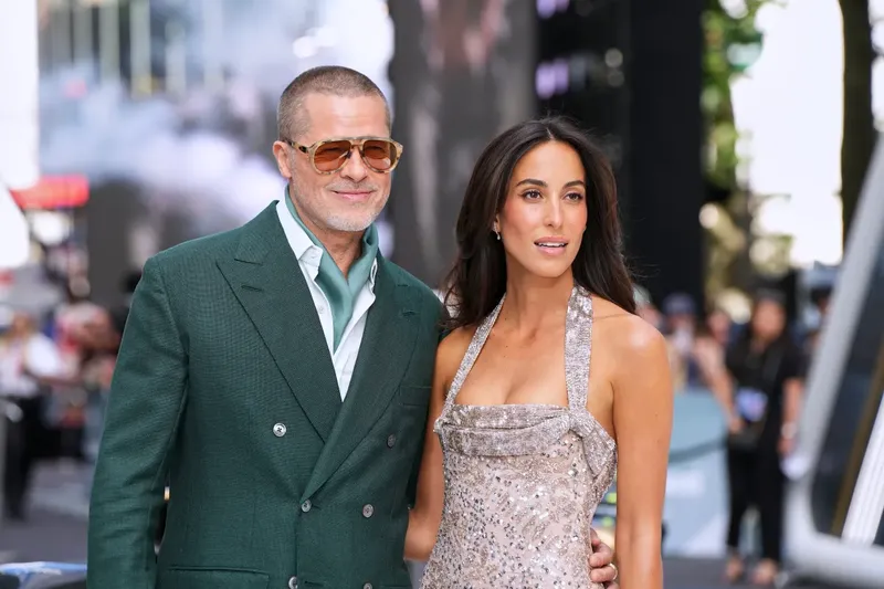 Brad Pitt e Inés de Ramón debutaron como pareja en Instagram