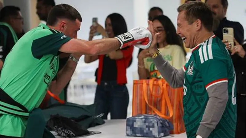 Julio César Chávez, el invitado sorpresa de la Selección Mexicana
